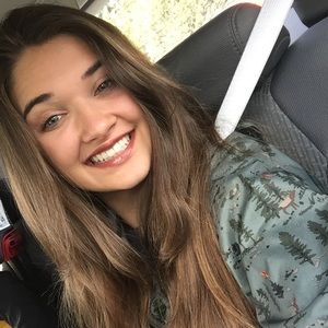 Meet your Posher, Delaney